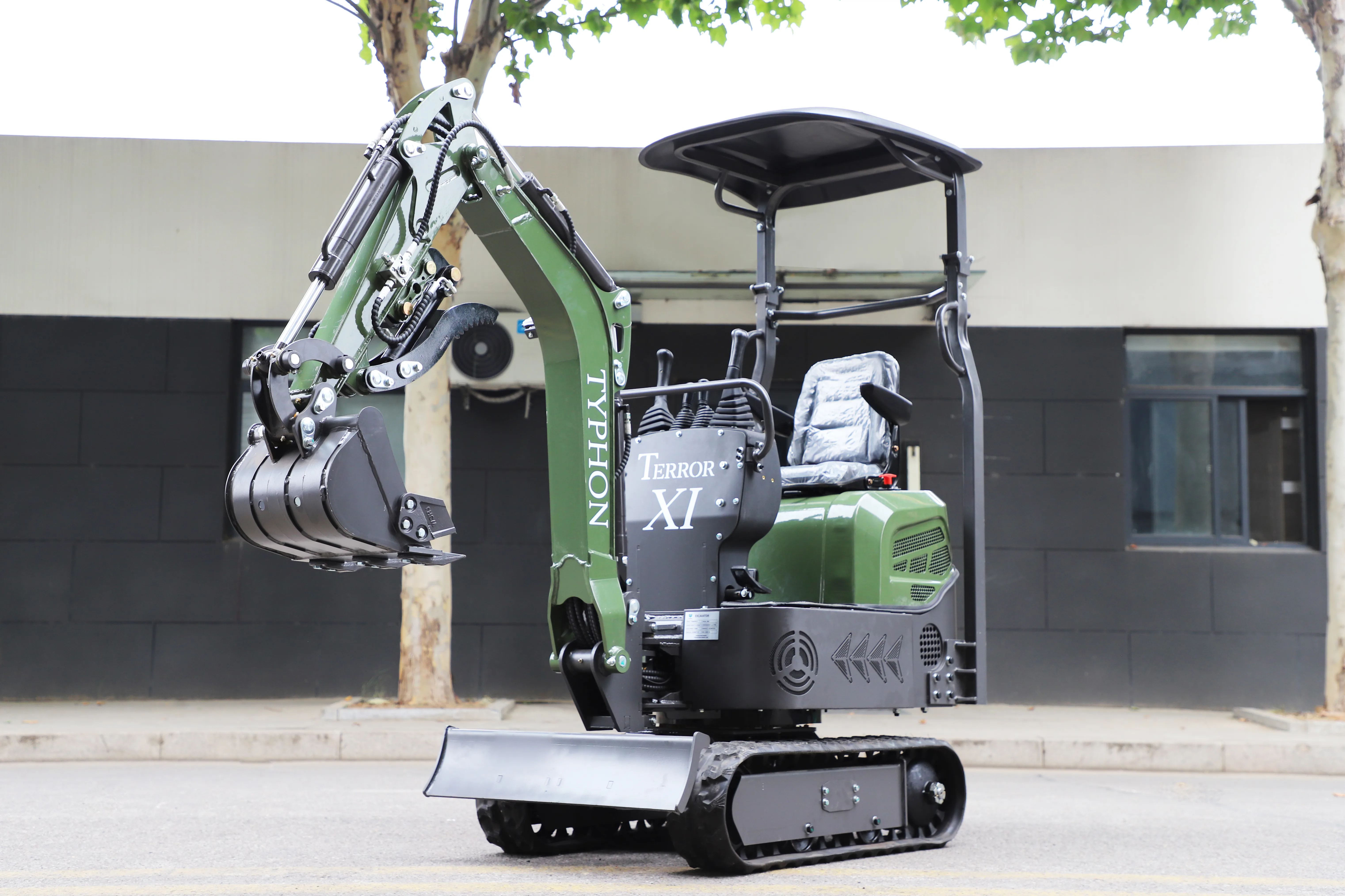 TERROR XI STORM compact excavator
